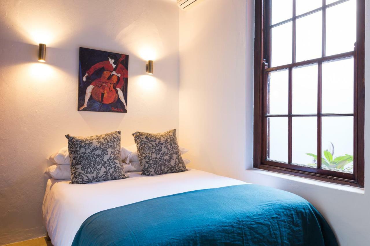 Central Cape Town, Stylish Home, With Private Courtyard Cidade Do Cabo Exterior foto
